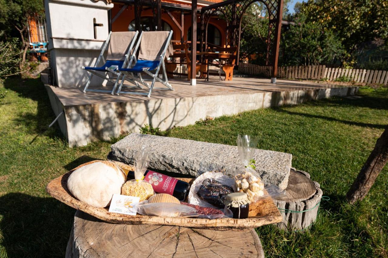 Villa Sureu Solanas  Exterior foto